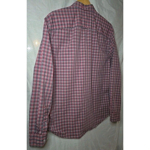 Thread & Cloth Men's XL L/S Red/Black Plaid Casual Button Down - Picture 6 of 8